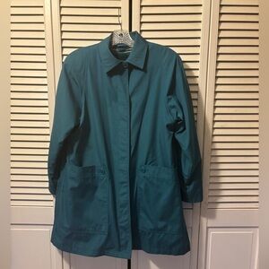 London Fog Teal Woman’s Lined coat. Size 6